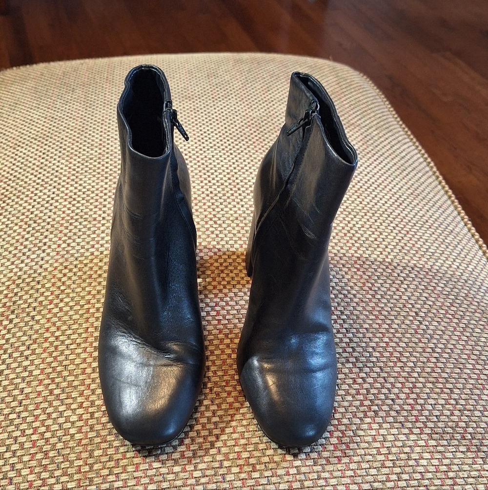 Gianni Bini Black Genuine Leather Ankle Booties